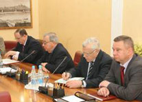 اشتراک کننده گان کنفرانس مسکو پیرامون افغانستان با پریماکوف ملاقات نمودند