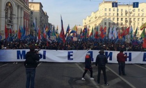 تظاهرات صدها هزار نفر در روسیه بر ضد غرب