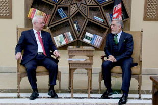 دعوت نخستوزیر روسیه از رییس اجرایی افغانستان برای شرکت در نشست شانگهای